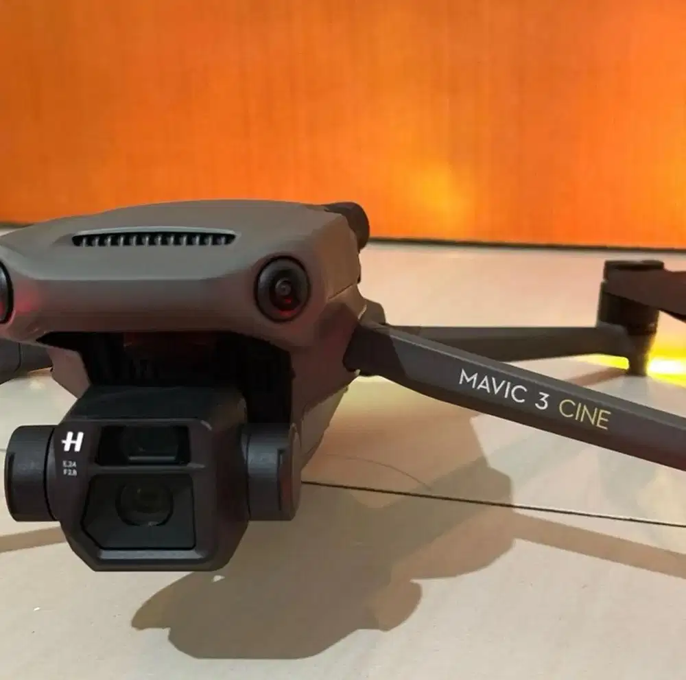 DJI Mavic 3 Cine Premium Combo - remote rc Pro - Mulusss full set