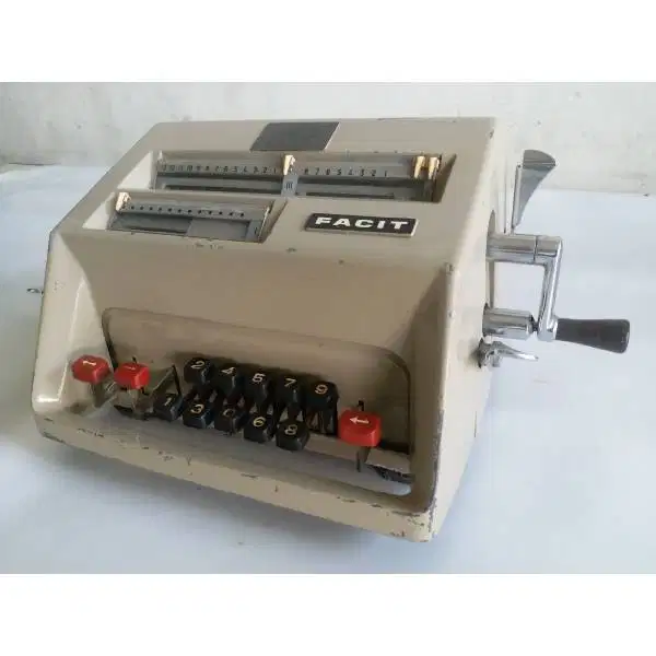 Vintage calculator Antik Model S.A BRASILIA FACIT