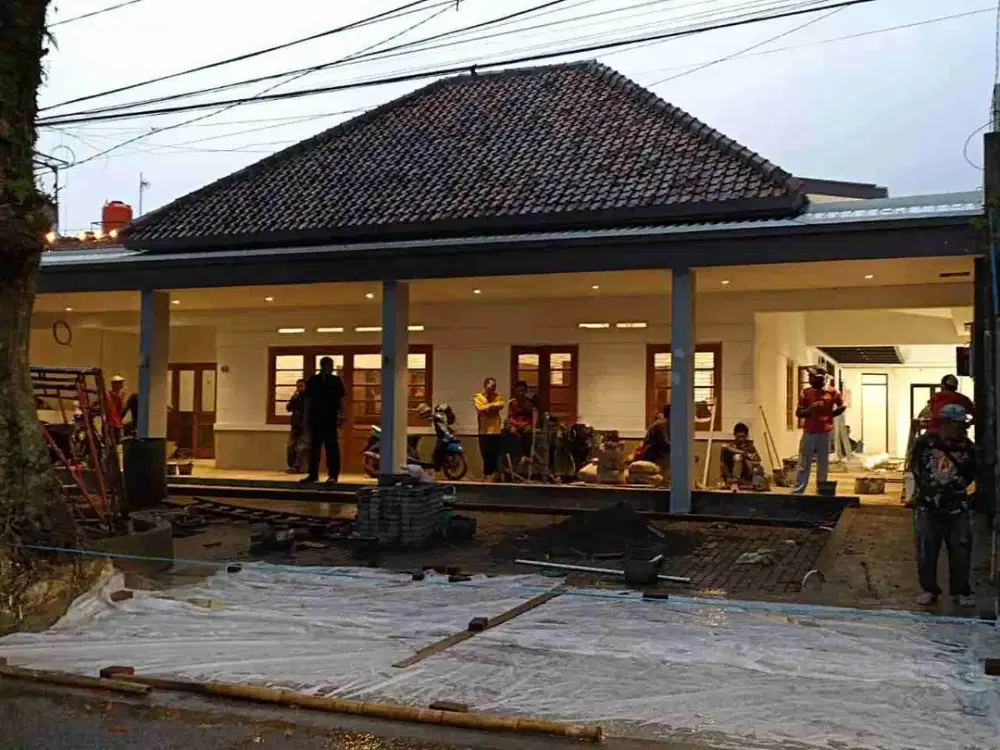 dijual tempat usaha strategis sayap cipaganti