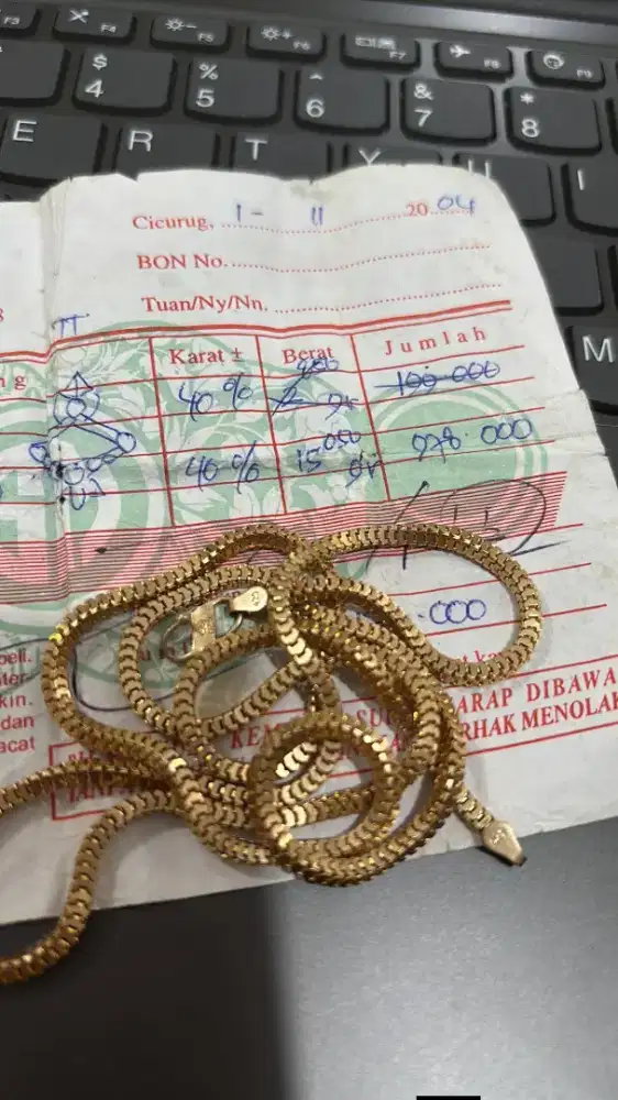 BOLEH YANG BUTUH DUIT JUAL EMAS DI SINI BISA KAK