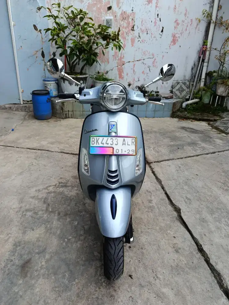 Piagio Vespa Primavera 150 ABS like new