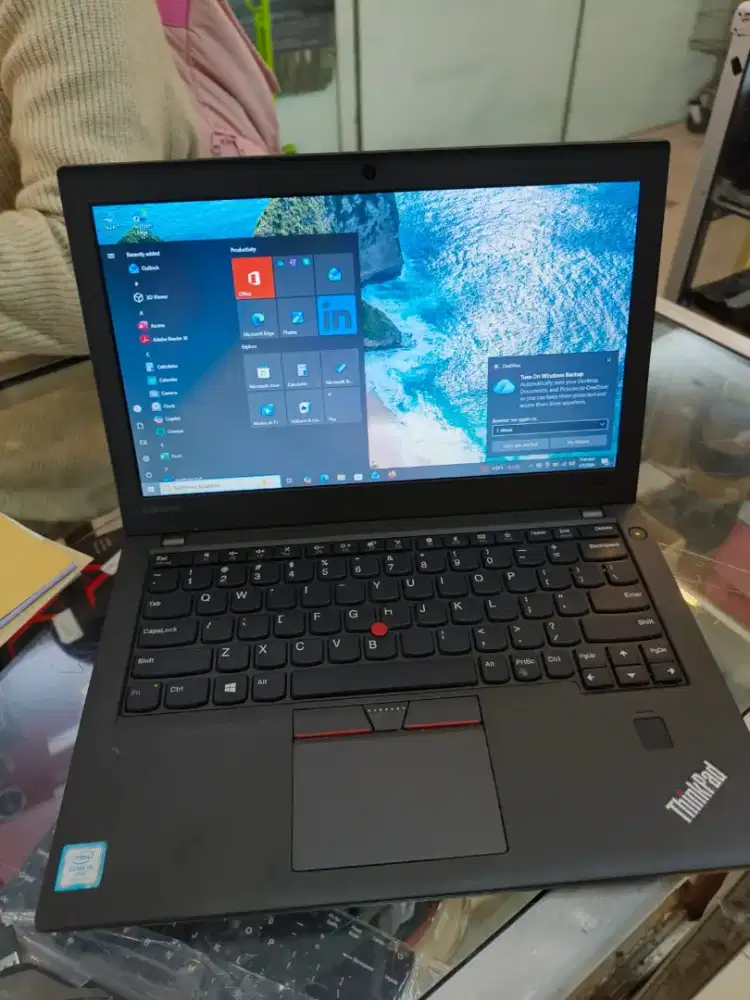 Laptop Lenovo X270