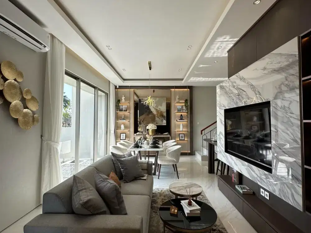 HUNIAN EKSKLUSIF LUAS 140 LOKASI DEKAT STASIUM DAN MAL!