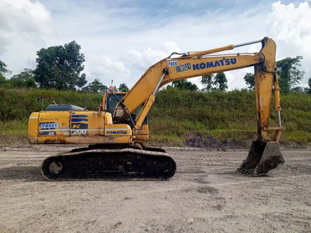 Exca 20T Komatsu PC200 SN C.50056