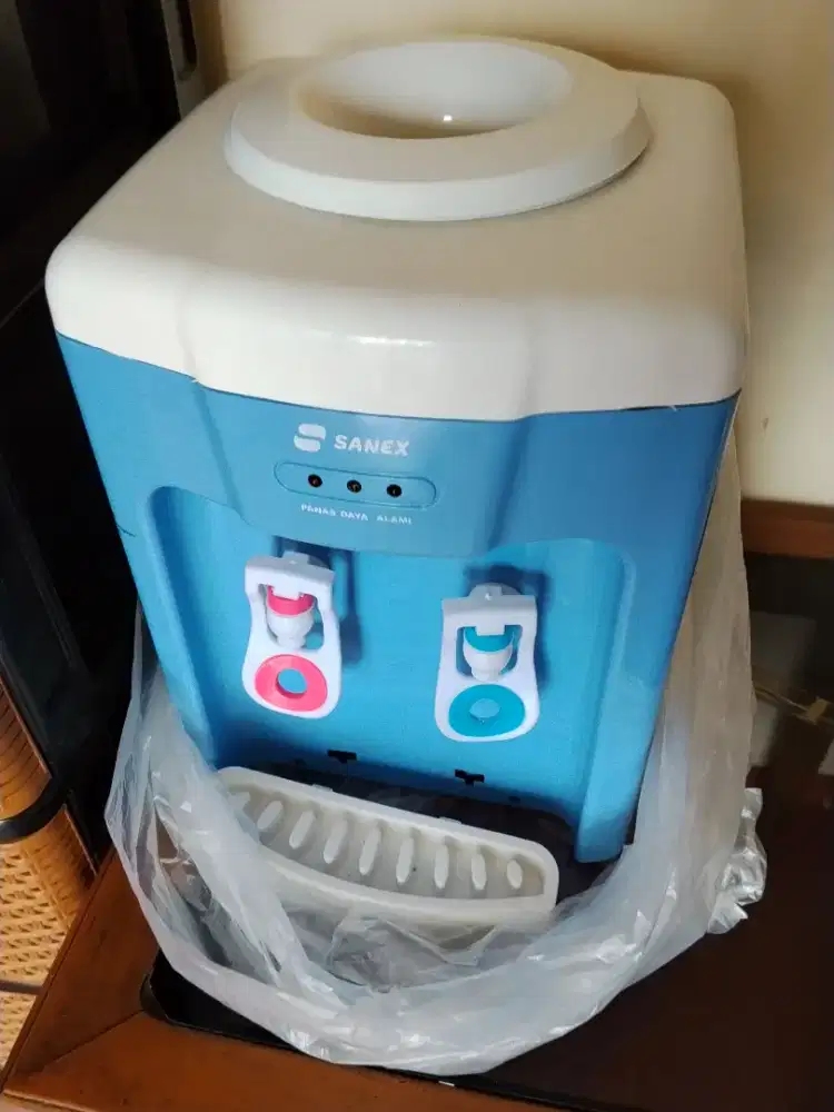 Dispenser Sanex Baru