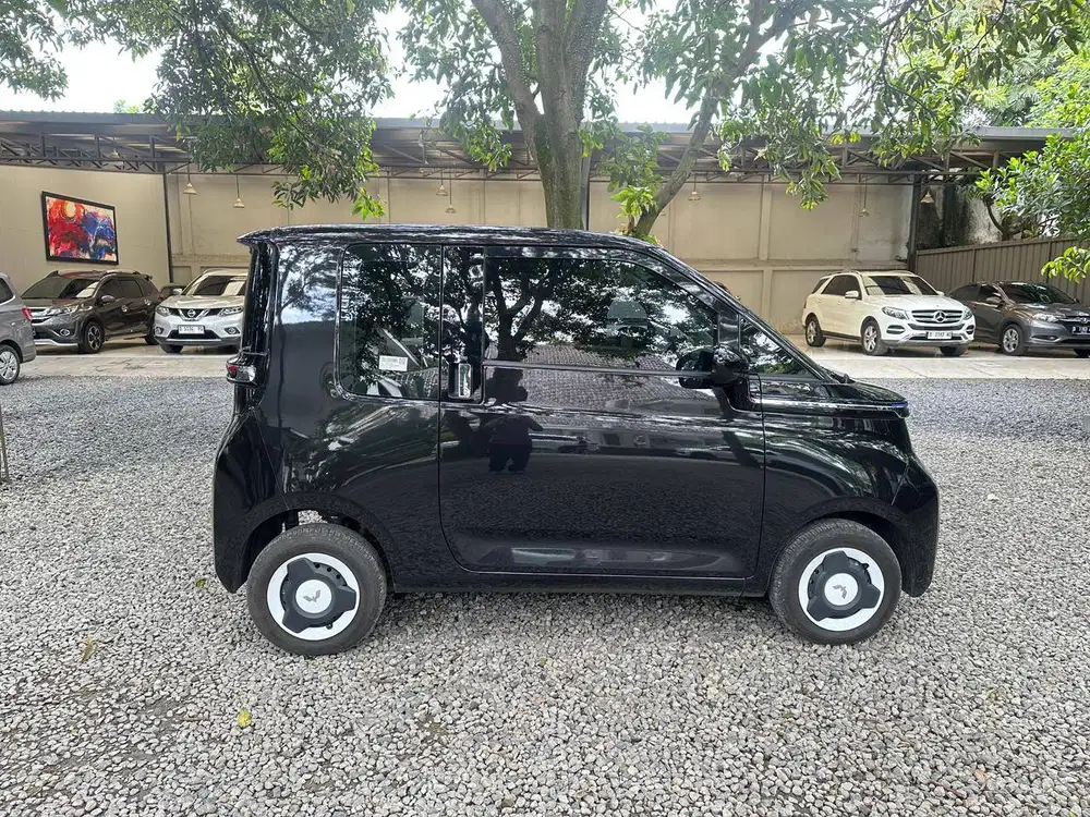 TYPE PRO LONG RANGE WULING AIR EV LONG RANGE PRO AT MATIC LISTRIK