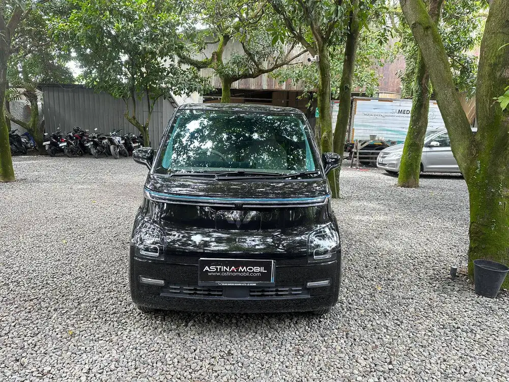 TYPE PRO LONG RANGE WULING AIR EV LONG RANGE PRO AT MATIC LISTRIK