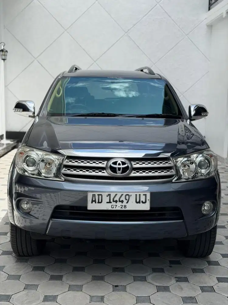 Fortuner diesel 2.5 G 2010 AT KM 50rb antix