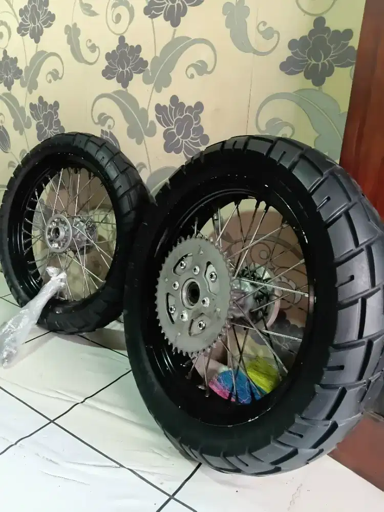Paket Ban Shinko E705