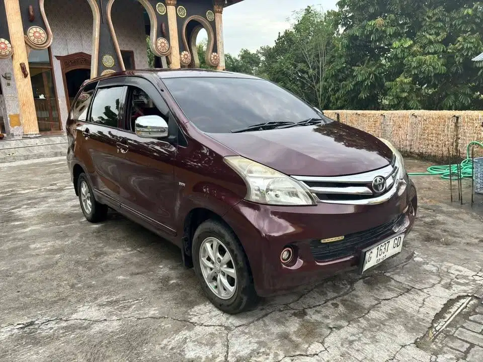 2013 toyota Avanza 1.3 G  plat AG Zen mobil bekas sekoto kediri