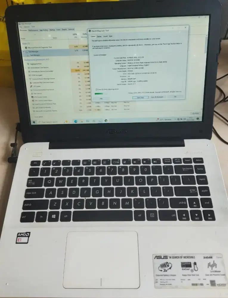 Laptop Asus seri X454W Slim 4 GB memory 500 GB HDD