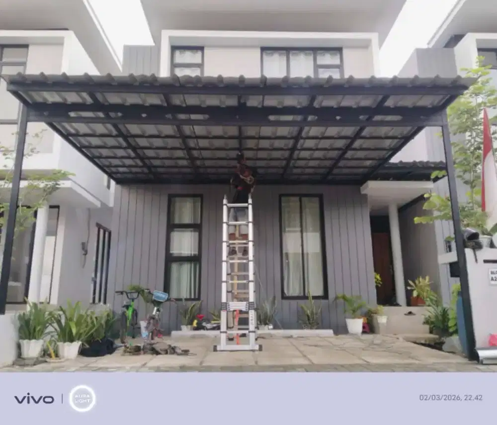 Pasang kanopi baja ringan