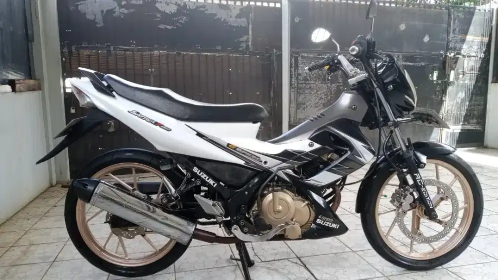 Bismillah jual motor satria fu thn 2011