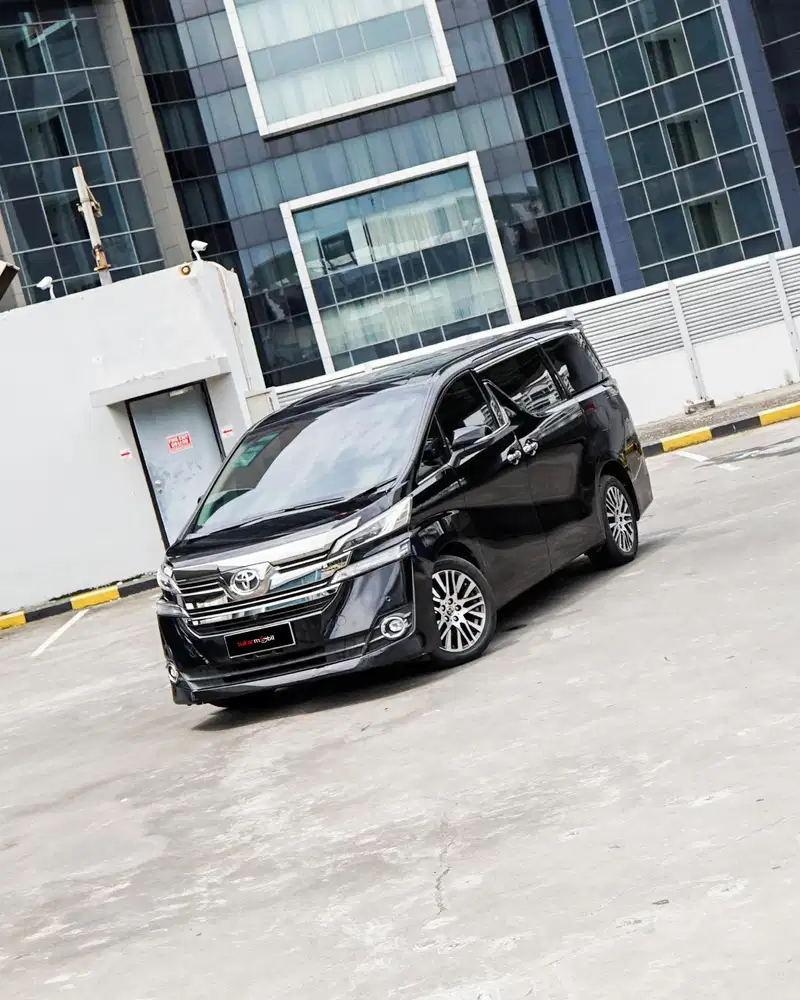 TOYOTA VELLFIRE 2.5 G (Pilot Seat) Matic 2017 Hitam