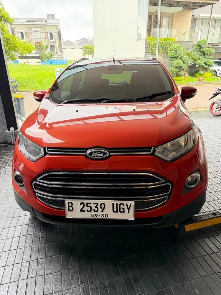 Ford Ecosport Titanium km.48 ribu Cat Full Ori siap Mudik