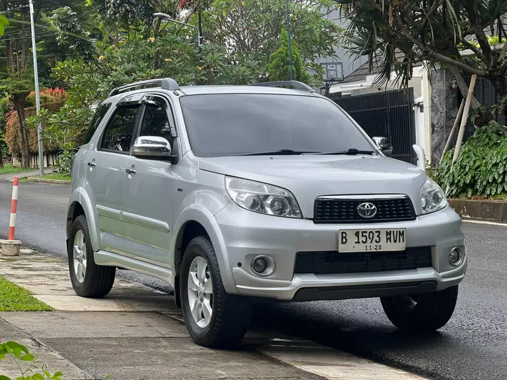 Rush S Manual 2010 silver