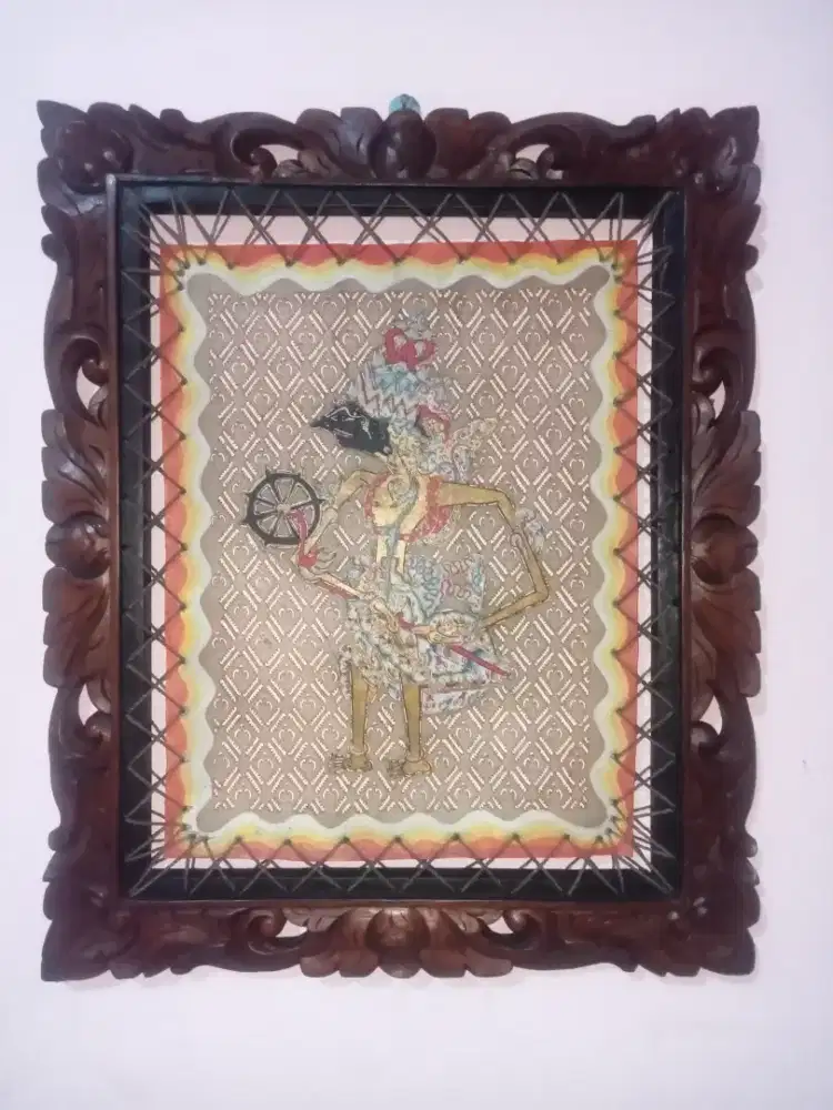 HIASAN DINDING UKIRAN KULIT KAYU ANTIK KOLEKSI