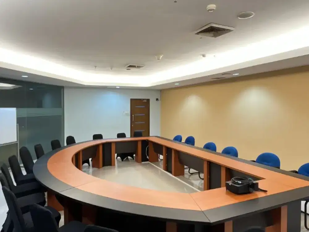 SEWA RUANG MEETING DI GRAHA PENA SURABAYA