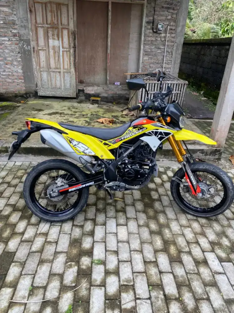 Kawasaki D-Tracker Dtracker DT Dtreker KLX trail crf WR