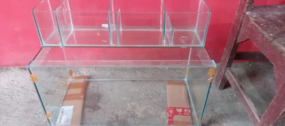 aquarium berbagai ukuran
