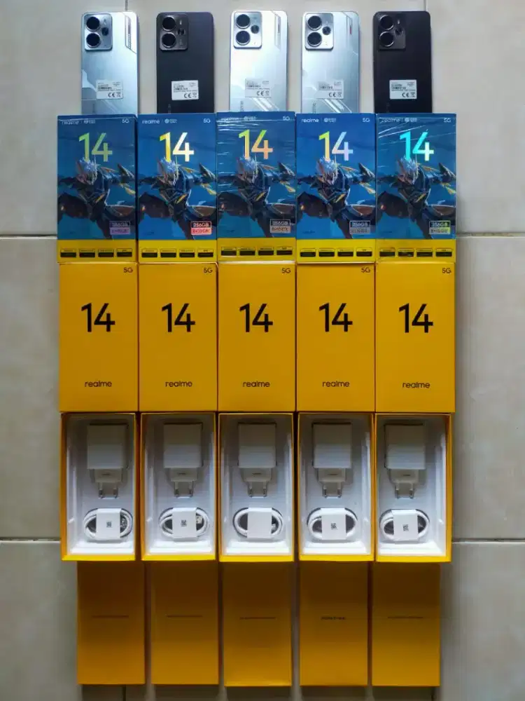 Realme 14 5G 8/256 seperti baru
