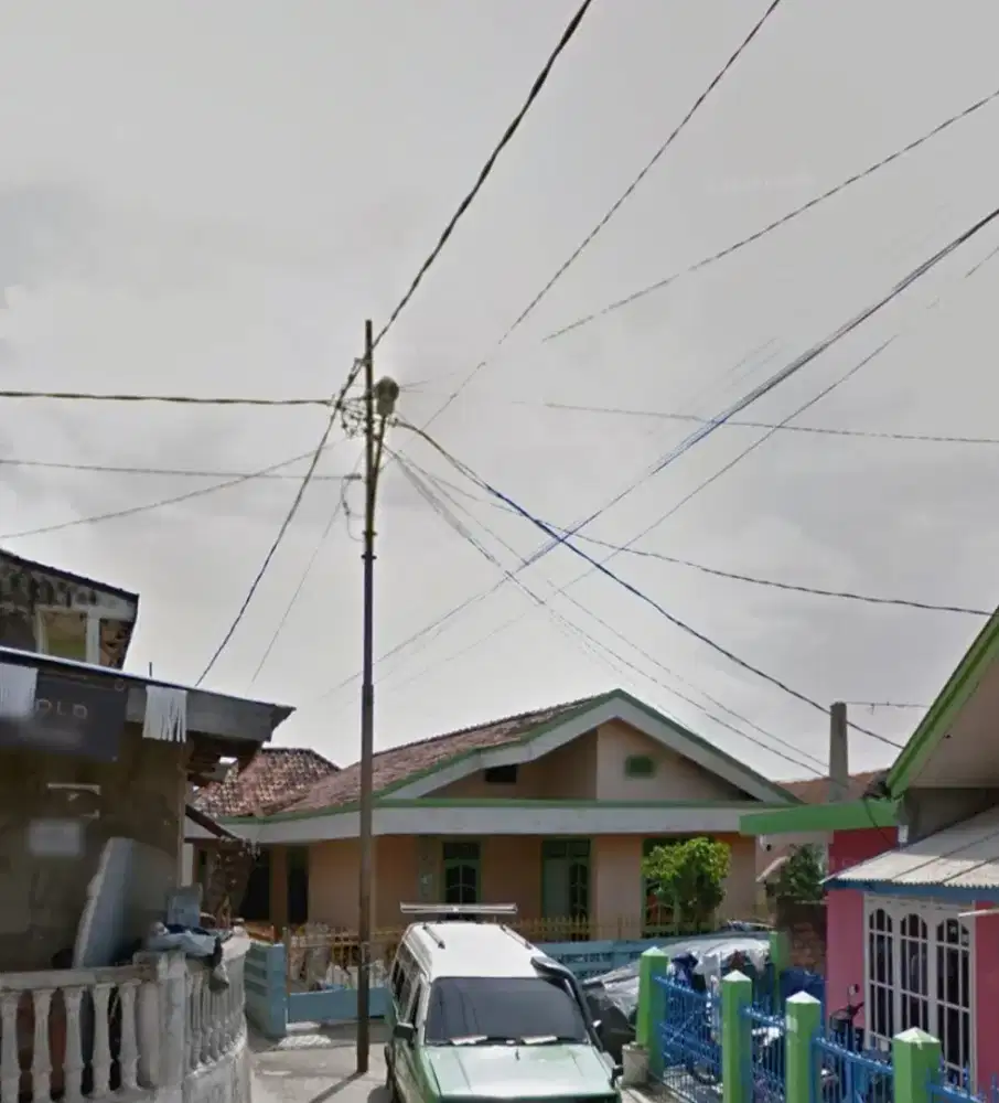 Rumah depan pasar lemabang