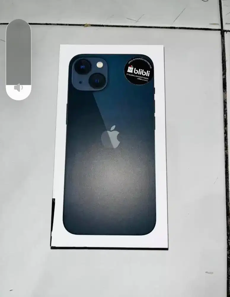 Apple Iphone 13 midnight 128