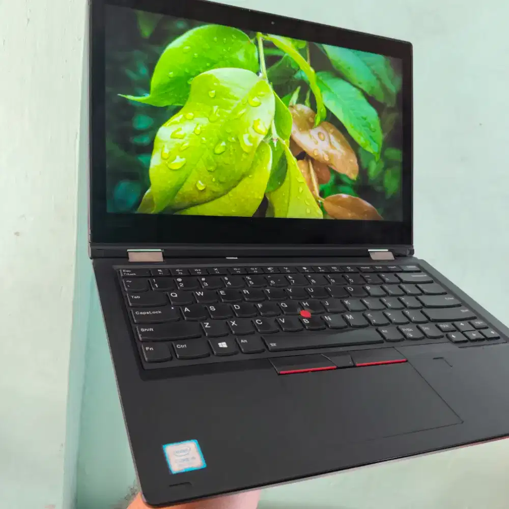 Laptop THINKPAD L380 Yoga Bisa Lipat jadi tablet