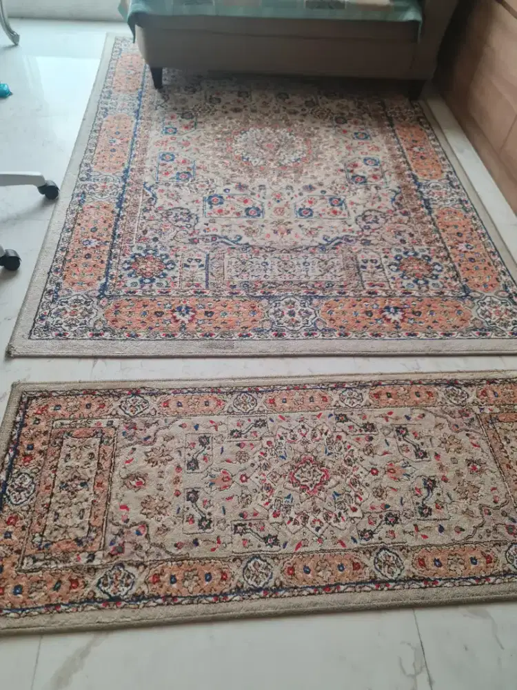 Arabic Rug / Carpet .