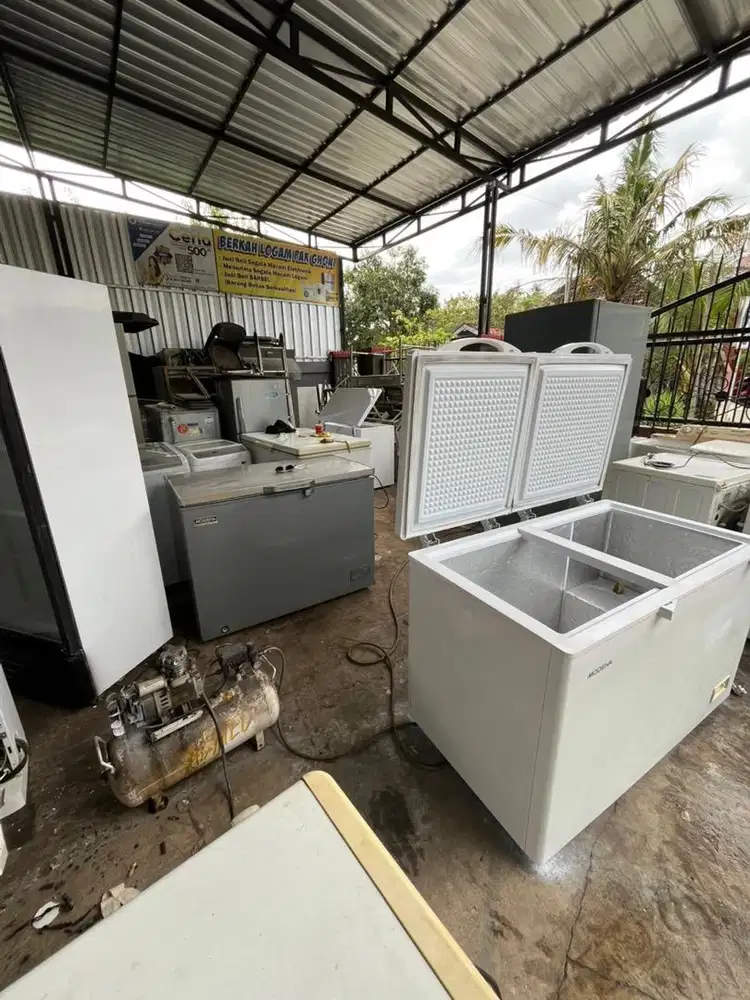 Menerima elektronik rusak