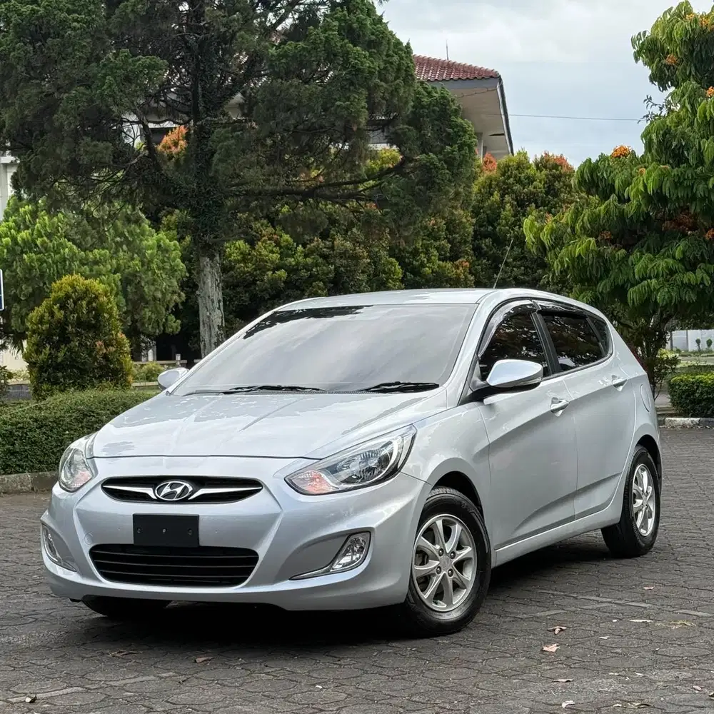 Km 80ribu Hyundai Grand Avega GL 2012 At Silver Istimewa