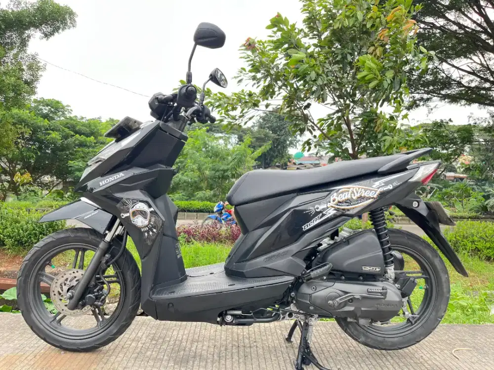 HONDA BEAT STREET TAHUN 2017 SIAP PAKEK MOTOR GRESS