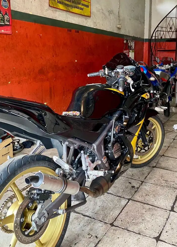 Dijual Ninja RR new 2014