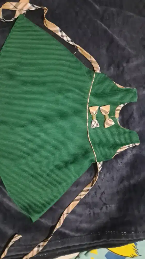 Dress dan celana anak perempuan