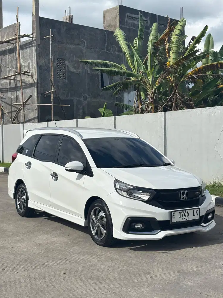 Dijual cepat BU Mobilio RS Matic 2017 murah dp ringan