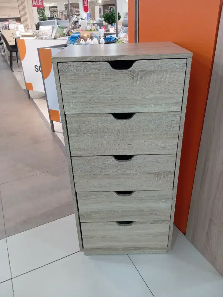Lemari 5 drawer Kennet
