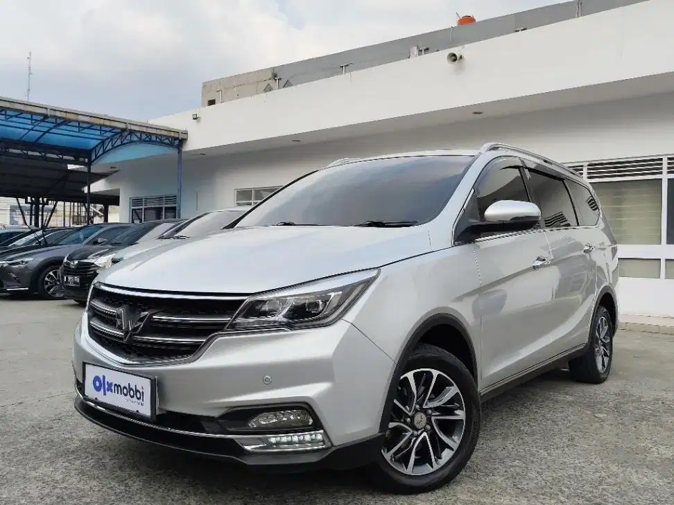 DP Rendah Wuling Cortez 1.8 L Lux AMT Bensin-AT 2018 NRX