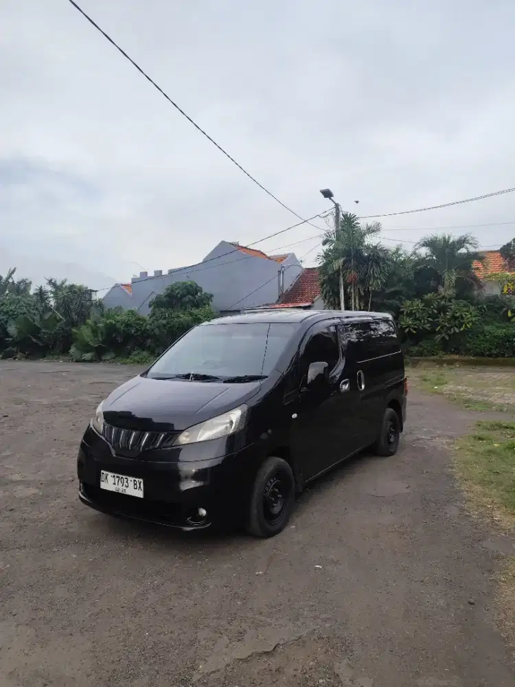 Nissan Evalia XV 2012