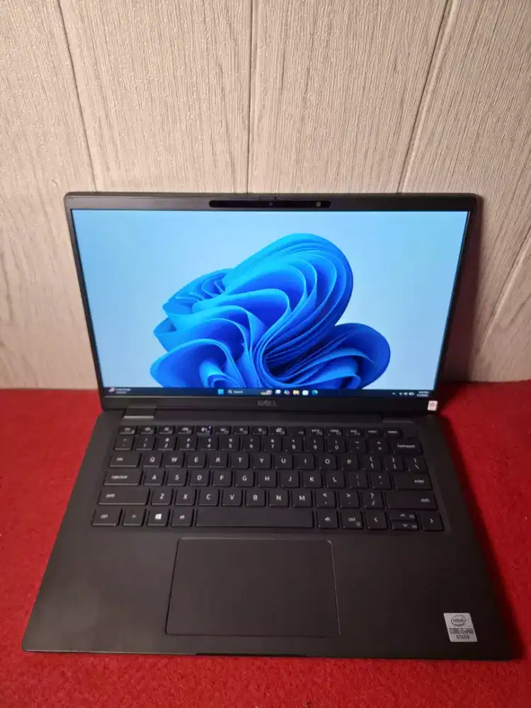 Dell Latitude 7410 Core i5 Gen10 Ram8Gb Ssd256Gb Siap Pakai