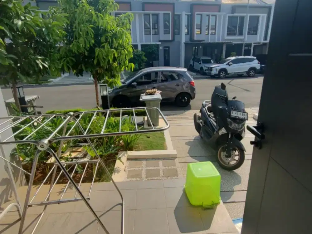 Turun harga  For sale BARONI SUMMARECON SERPONG SEMI FURNISH PREMIUM