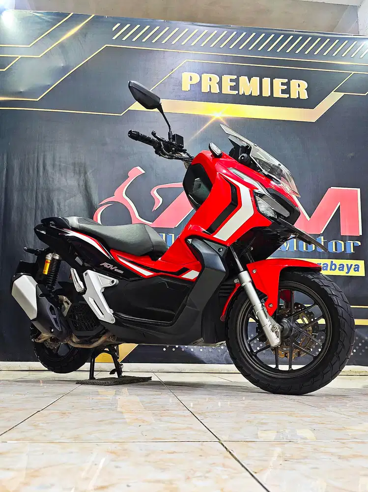 Dp. 2jt saja Adv Abs odo.9rb warna favorit mewh.Anugerah motor rungkut
