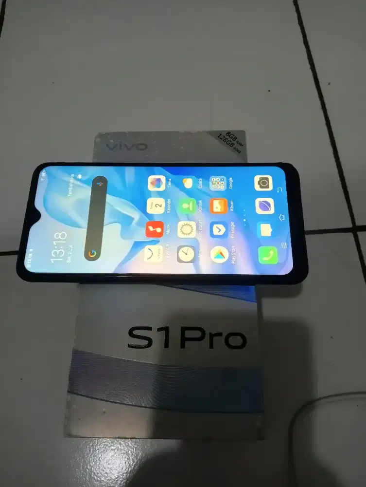 Vivo s1pro ram 8+4/128gb