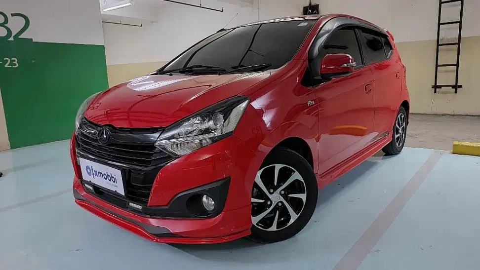 TDP 6,JT, Daihatsu Ayla 1.2 R Deluxe Bensin-MT Merah 2020