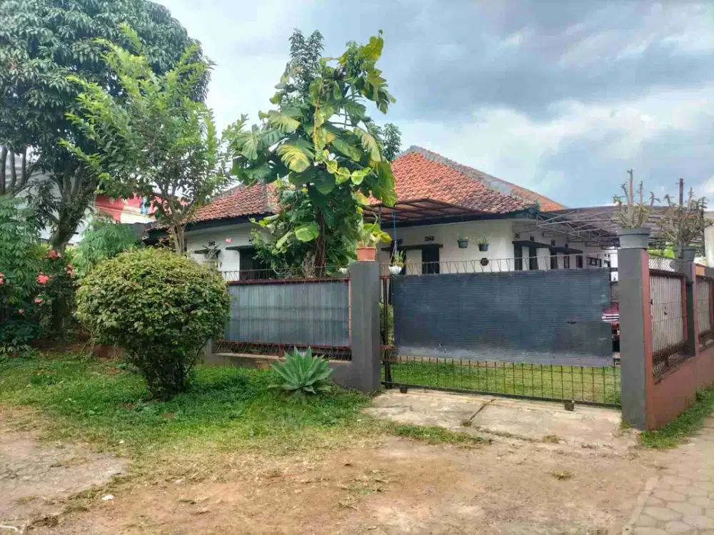 Di jual cepat cash only rumah siap huni di bawah harga njop