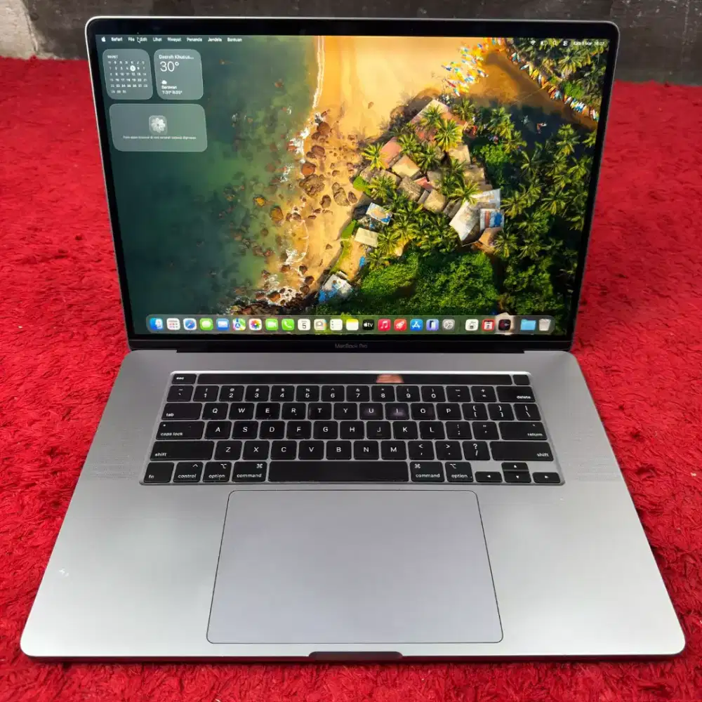 Macbook pro 2019 touchbar 16 inch ram 32gb ssd 1tb i9 dual vga