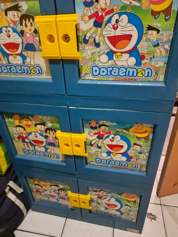 Lemari plastik 3 susun