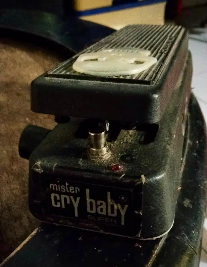 Pedal wah mister cry baby
