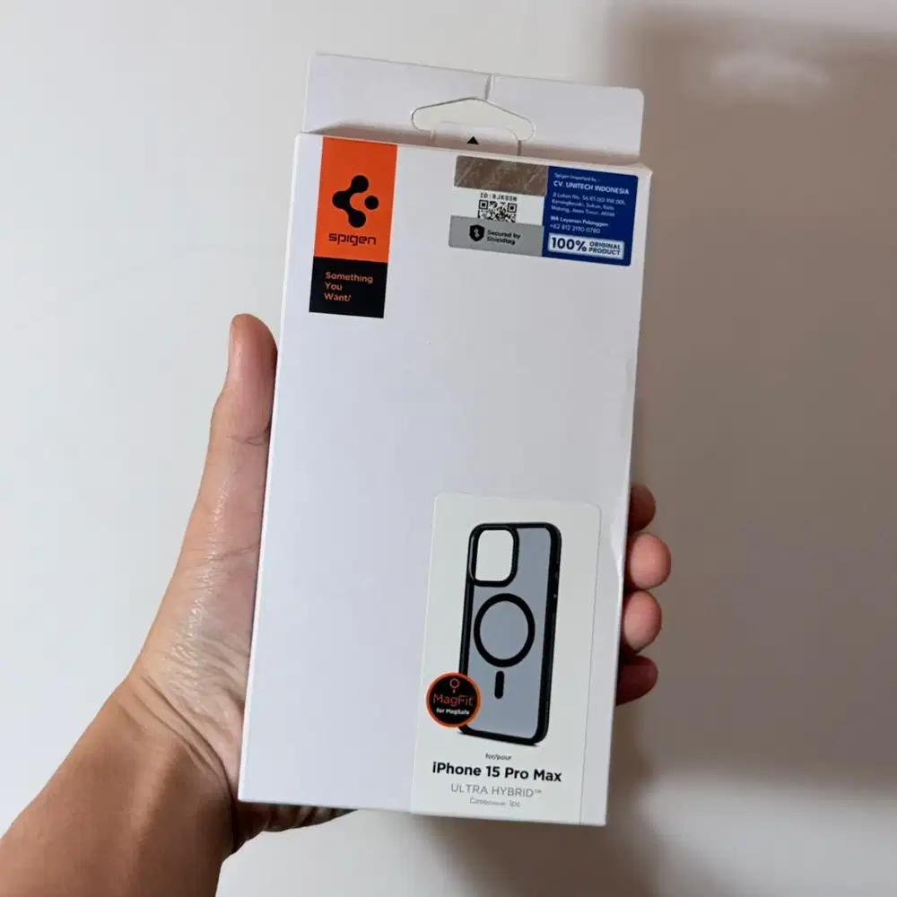 Case iPhone 15 Pro Max Spigen Ultra Hybrid Mag Frost Black