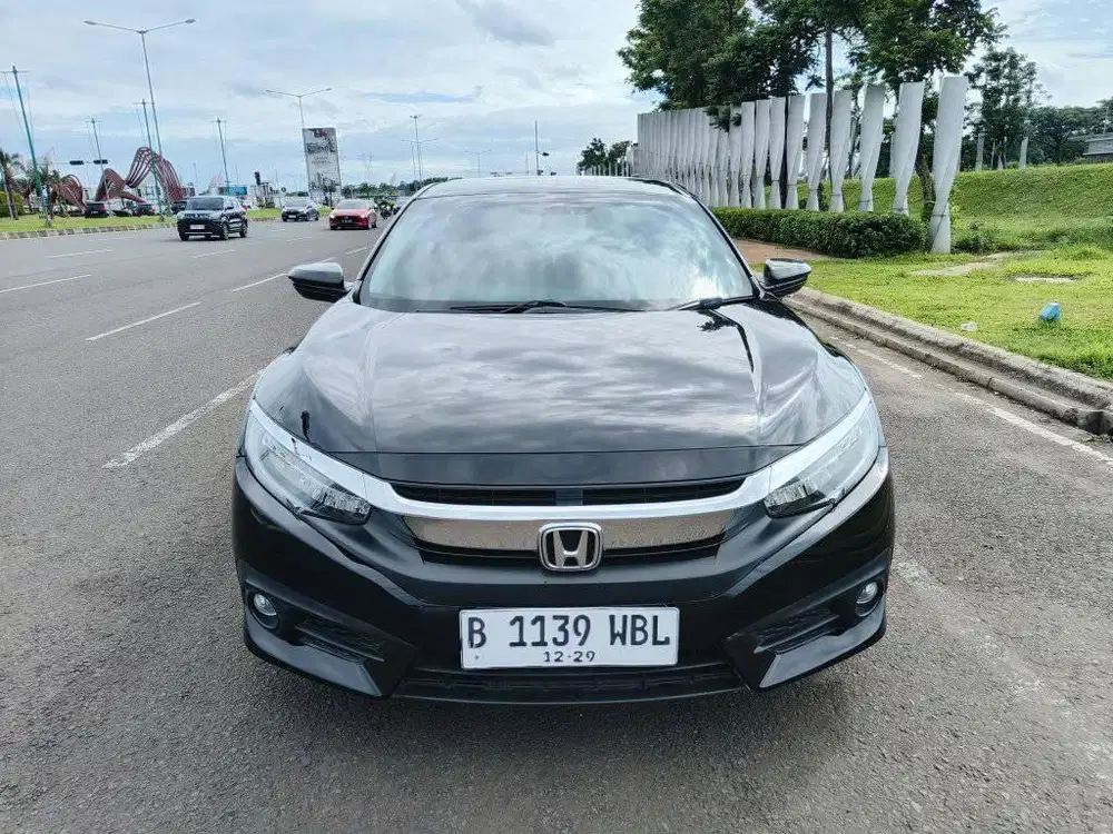 Honda Civic ES 2017