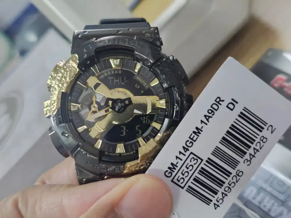 Gshock anniversary 40 th japan  gm114gem